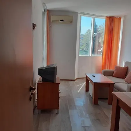 полюси 2 Slantchev Briag