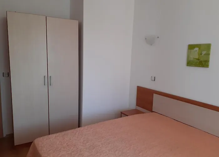 полюси 2 Apartament